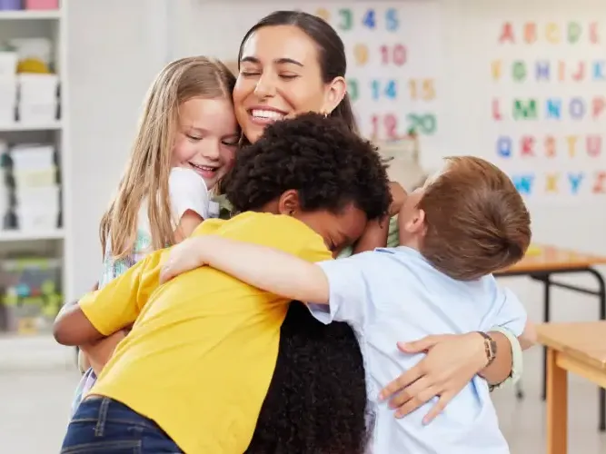 &iquest;Cu&aacute;nto cobra una profesora de infantil?