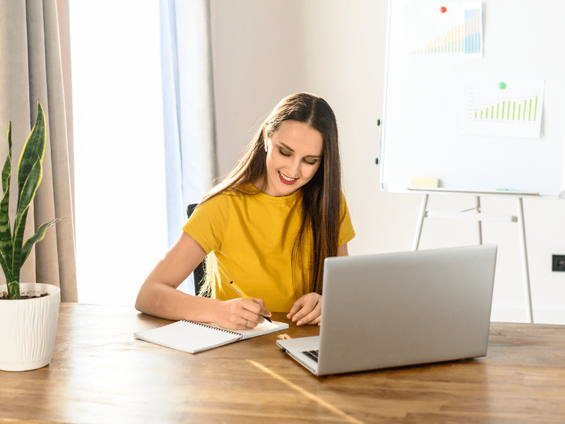 Ventajas y desventajas de estudiar Online