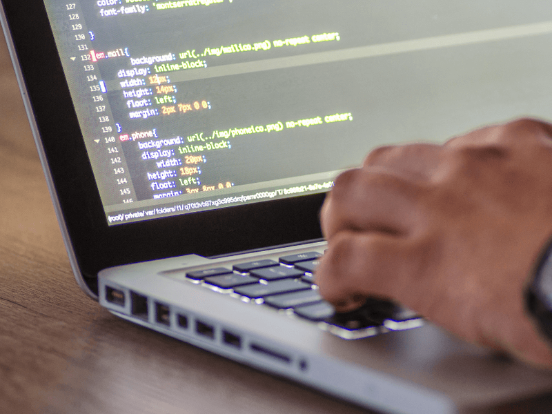 &iquest;Cu&aacute;l es el salario de un T&eacute;cnico Superior en Administraci&oacute;n de Sistemas Inform&aacute;ticos en Red?