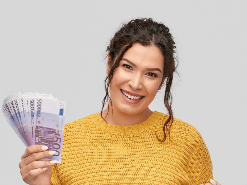 Descubre las ayudas para J&oacute;venes Estudiantes