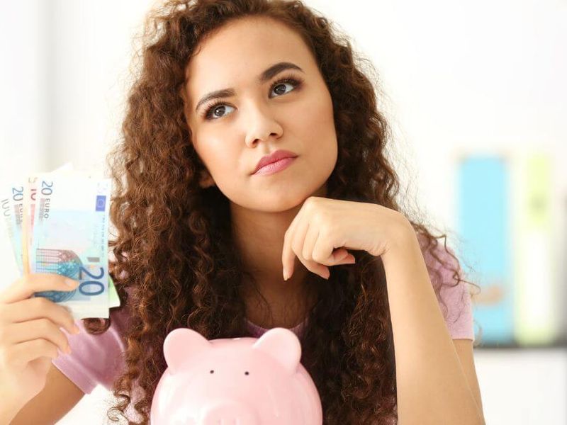 &iexcl;SOS! &iquest;Existen ayudas para estudiantes sin beca?