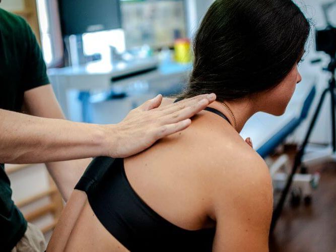 Maniobra de Heimlich &iquest;Qu&eacute; es y c&oacute;mo se realiza?