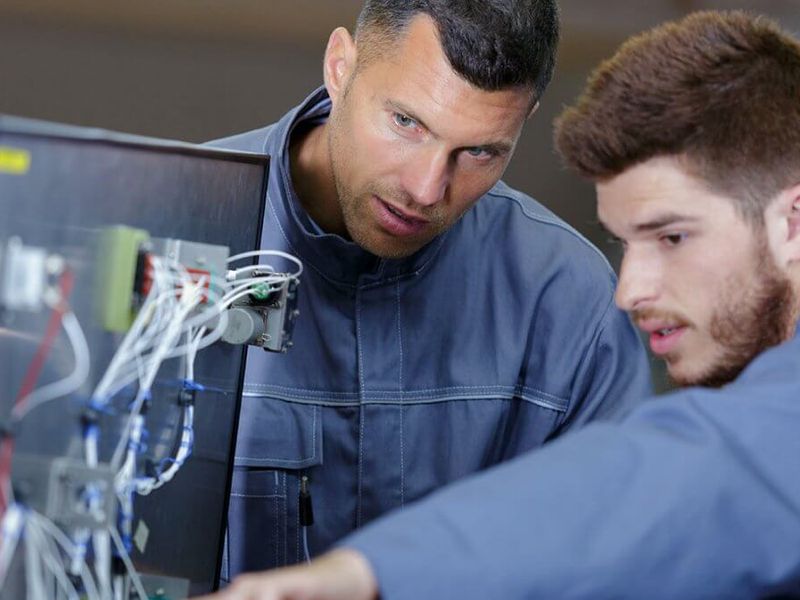 Grado Superior Sistemas Electrotécnicos y Automatizados