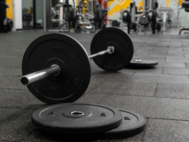 Halterofilia: Origen, Beneficios y M&aacute;s