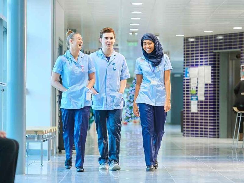 Por qu&eacute; estudiar Auxiliar de Enfermer&iacute;a