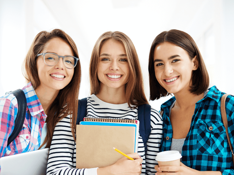 &iquest;C&oacute;mo estudiar un M&aacute;ster sin Carrera?